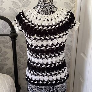 Chico’s acrylic open crochet cap sleeve sweater in black and white
